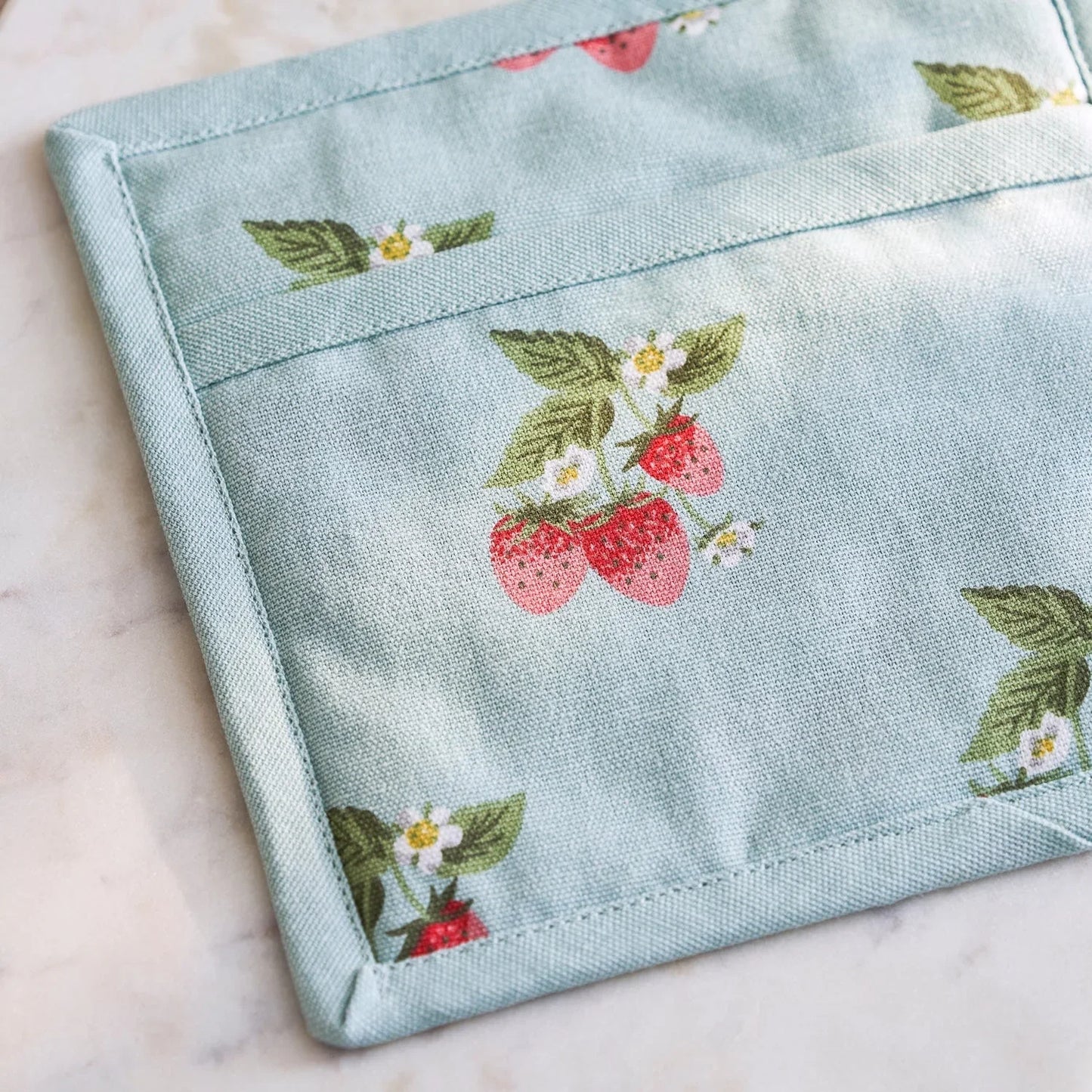 Sophie Allport Strawberries Blue Pot Grab - Marcel’s Culinary Experience