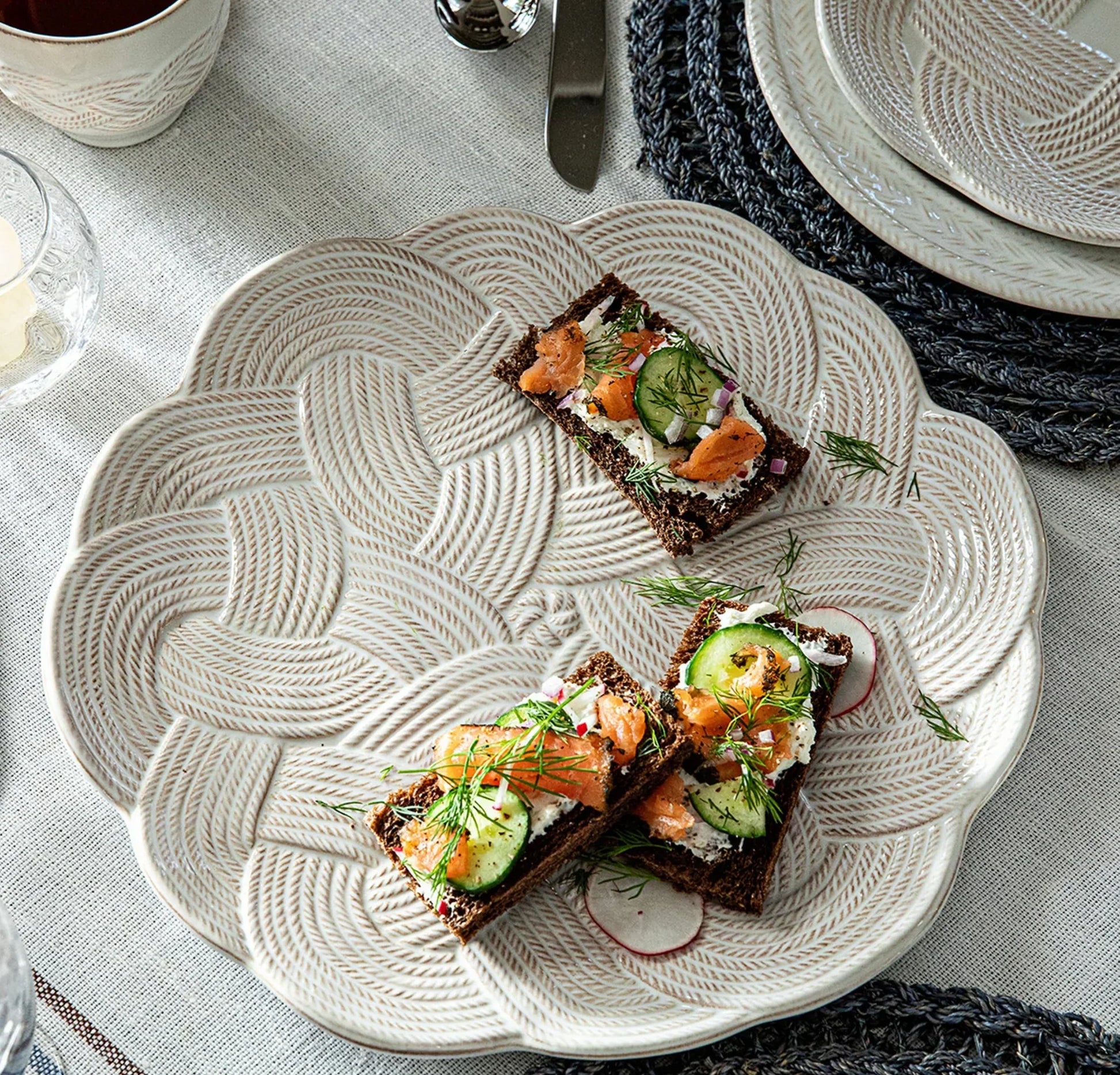 Juliska Le Panier Mystic Knot Charger/Platter - Whitewash - Marcel’s Culinary Experience