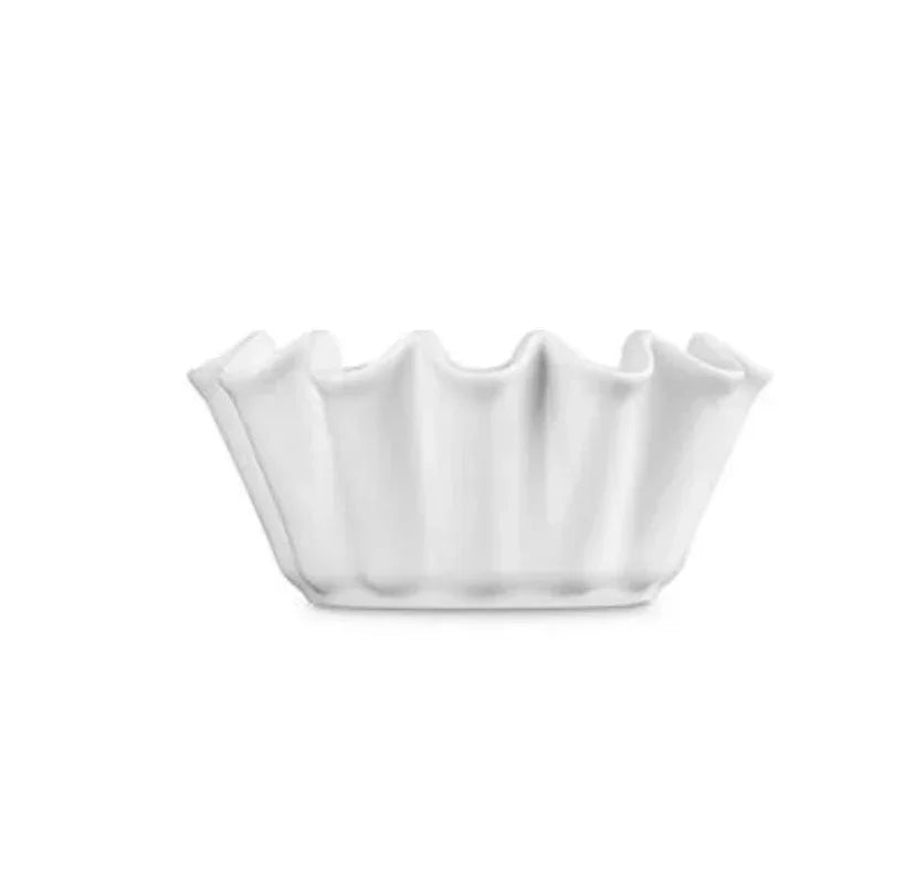 Le Creuset Ruffle Brioche Dish - White - Marcel’s Culinary Experience
