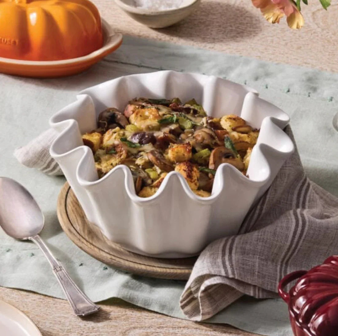 Le Creuset Ruffle Brioche Dish - White - Marcel’s Culinary Experience