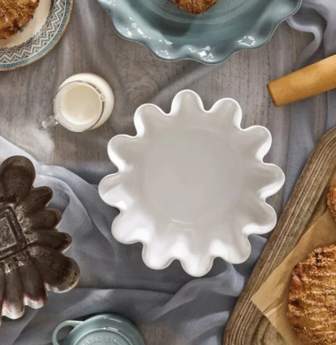 Le Creuset Ruffle Brioche Dish - White - Marcel’s Culinary Experience