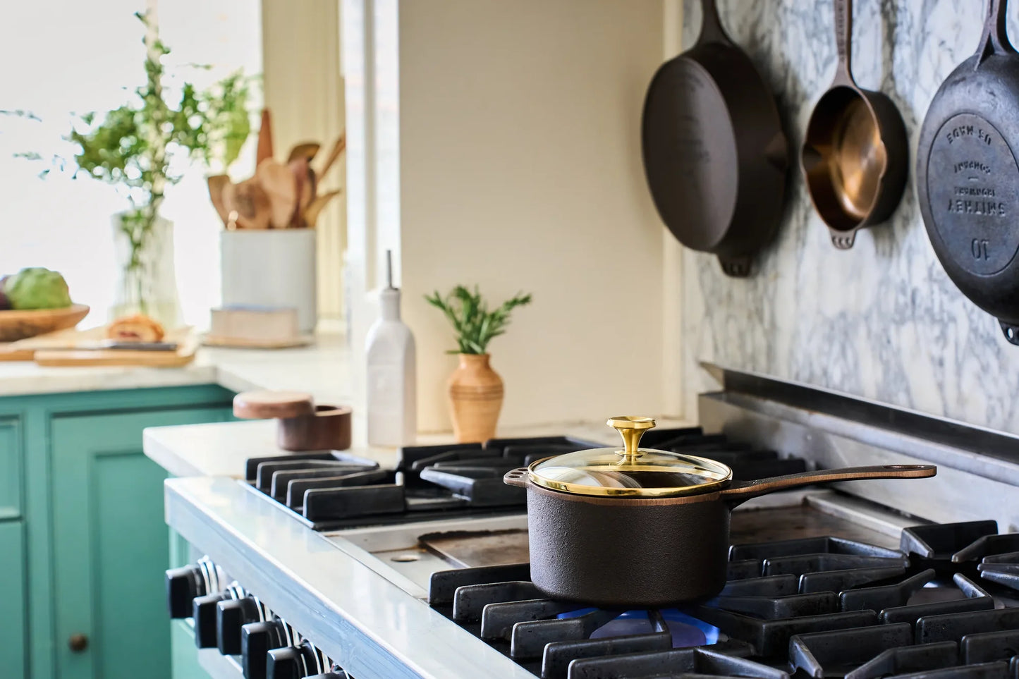 Smithey 1 Qt. Cast Iron Saucepan with Glass Lid