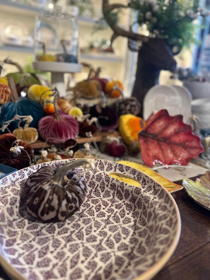 Terrafirma Utility Bowl Pinwheel Bordeaux - Marcel’s Culinary Experience