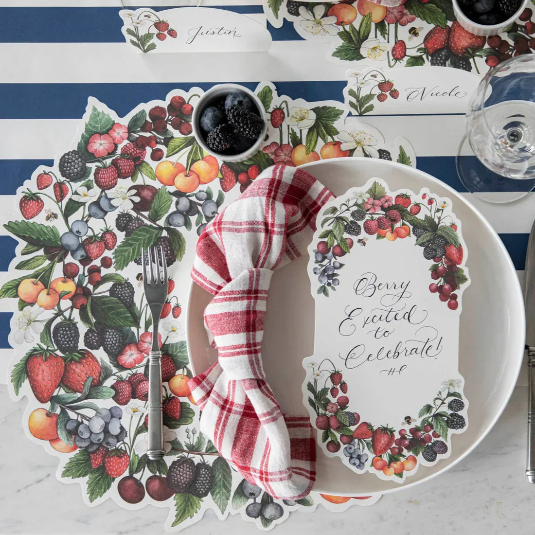 Hester & Cook Die Cut Berry Wreath Paper Placemat - Marcel’s Culinary Experience
