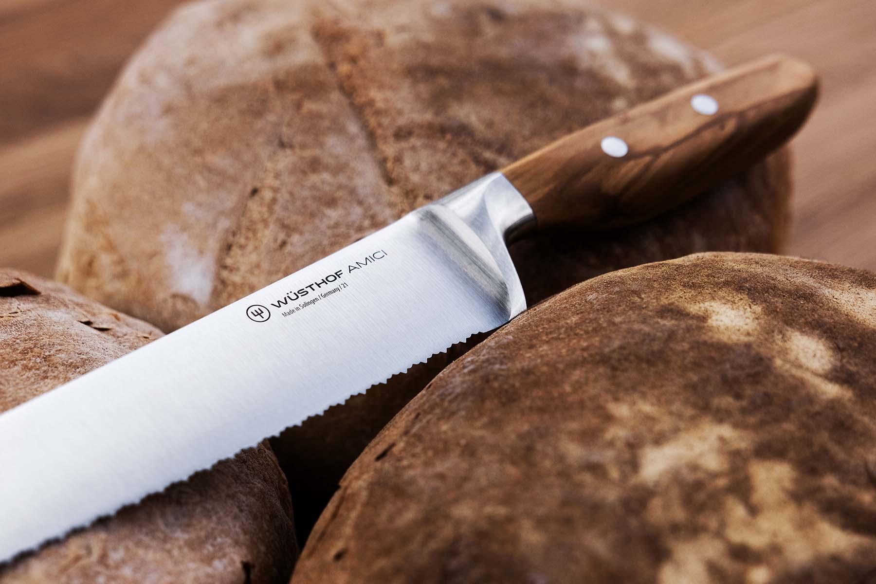 Wüsthof Amici Double-Serrated Bread Knife 9" - Marcel’s Culinary Experience
