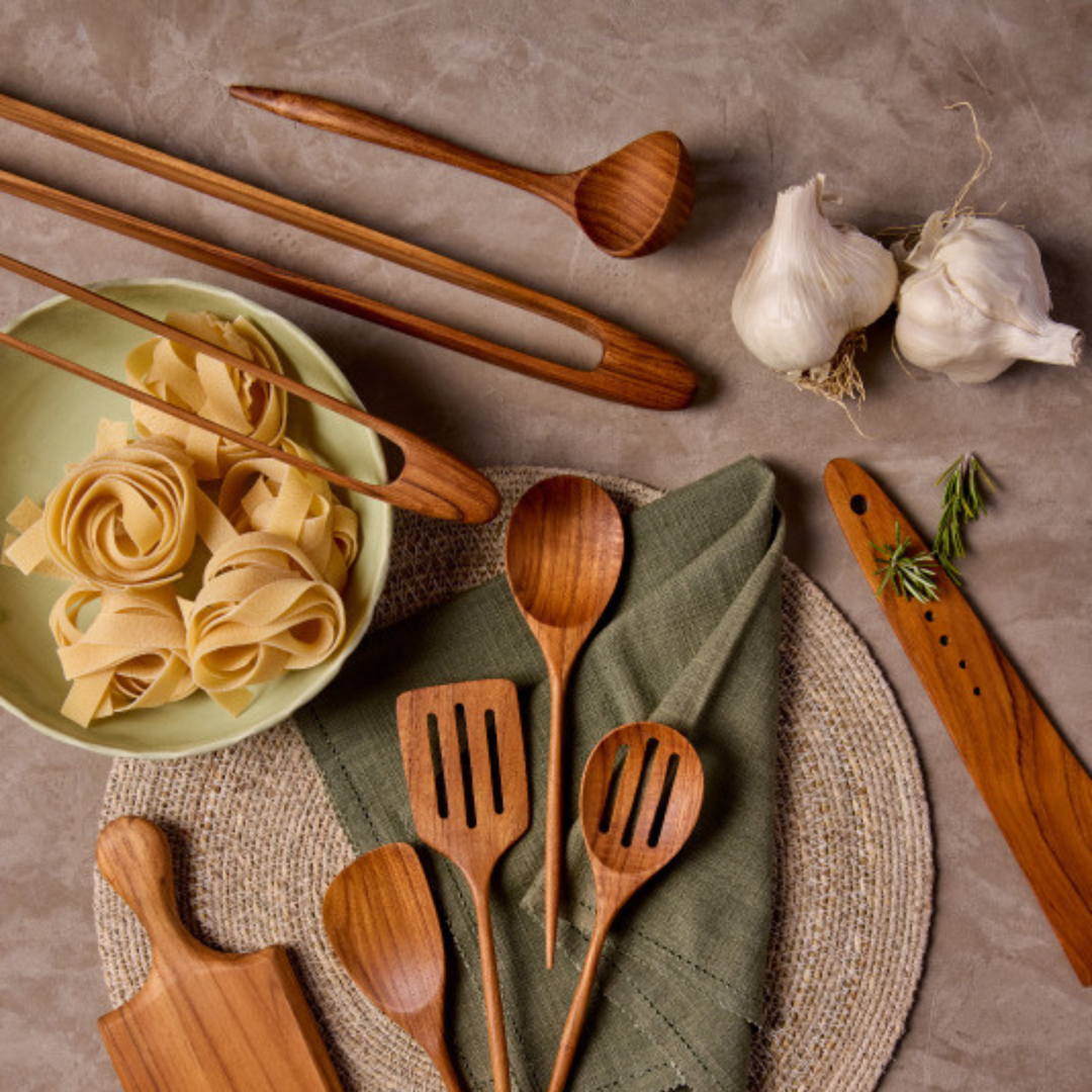 Teak Tong, Small