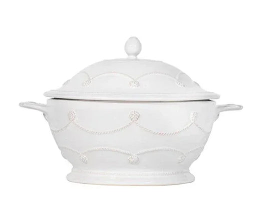 Juliska Berry & Thread Casserole with Lid - Whitewash - Marcel’s Culinary Experience