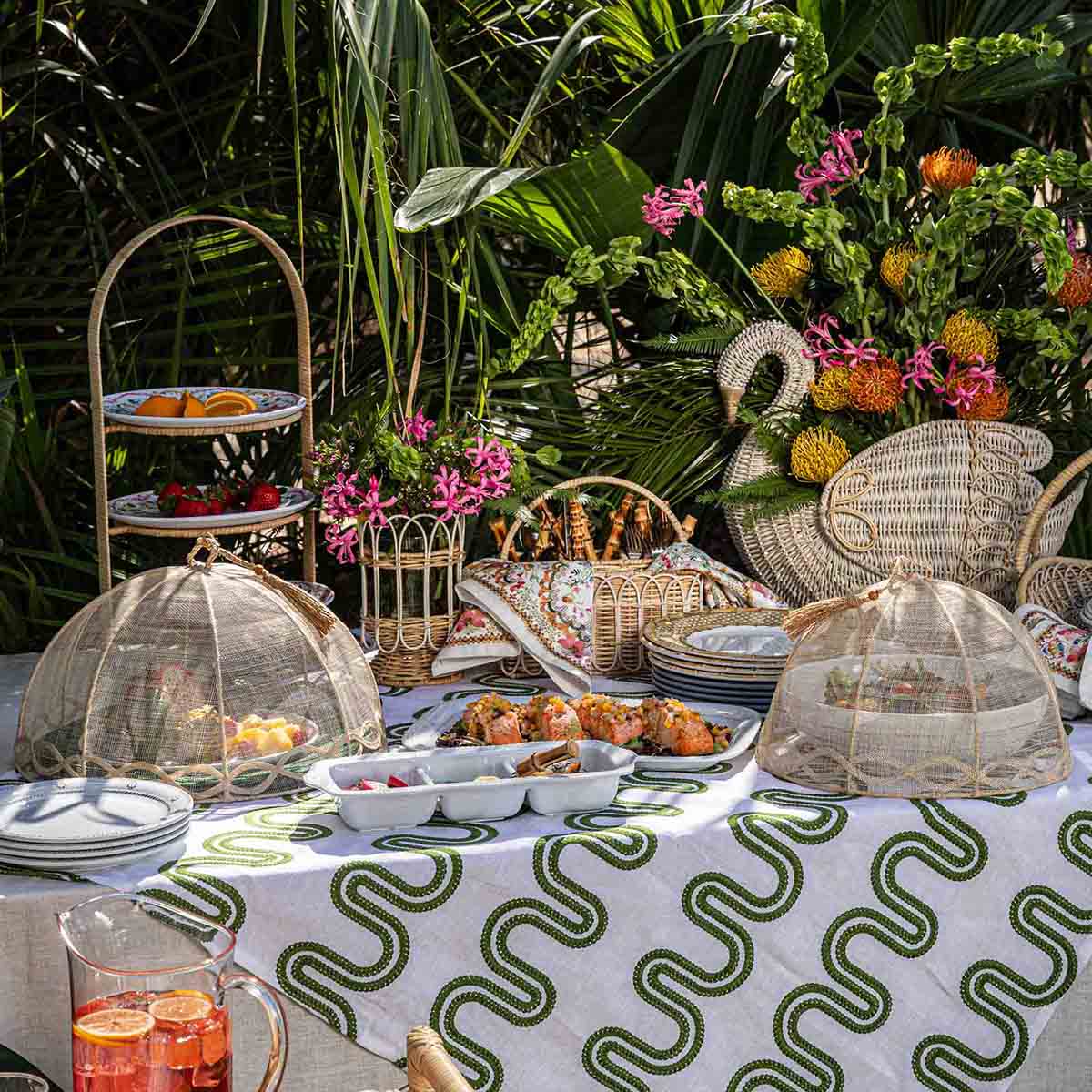 Juliska Tuileries Garden Mesh Round Food Cover, Set of 2