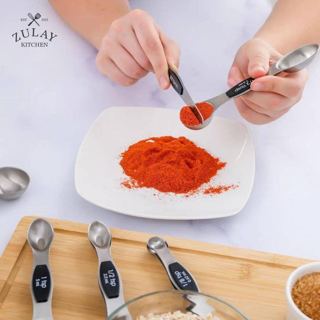 Stackable Magnetic Spoons Set of 8