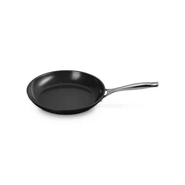 Le Creuset Essential Non-stick Ceramic Fry Pan - 11"