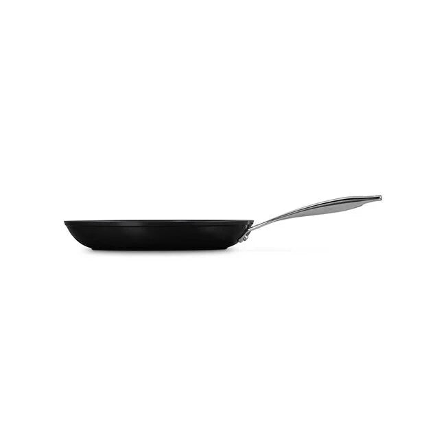 Le Creuset Essential Non-stick Ceramic Fry Pan - 11"