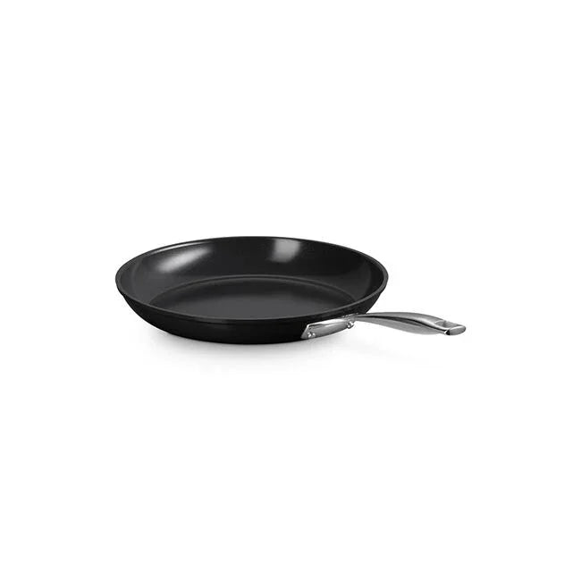 Le Creuset Essential Non-stick Ceramic Fry Pan 12"