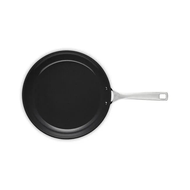 Le Creuset Essential Non-stick Ceramic Fry Pan 12"