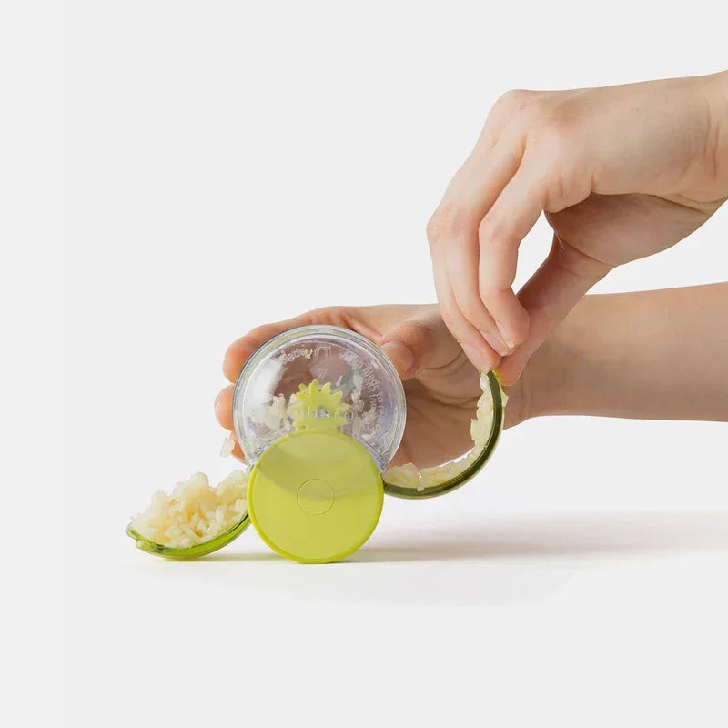 Chef'n GarlicZoom Garlic Chopper - Marcel’s Culinary Experience