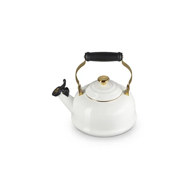 Le Creuset Classic Whistling Kettle with Gold Knob 1.7 qt - White