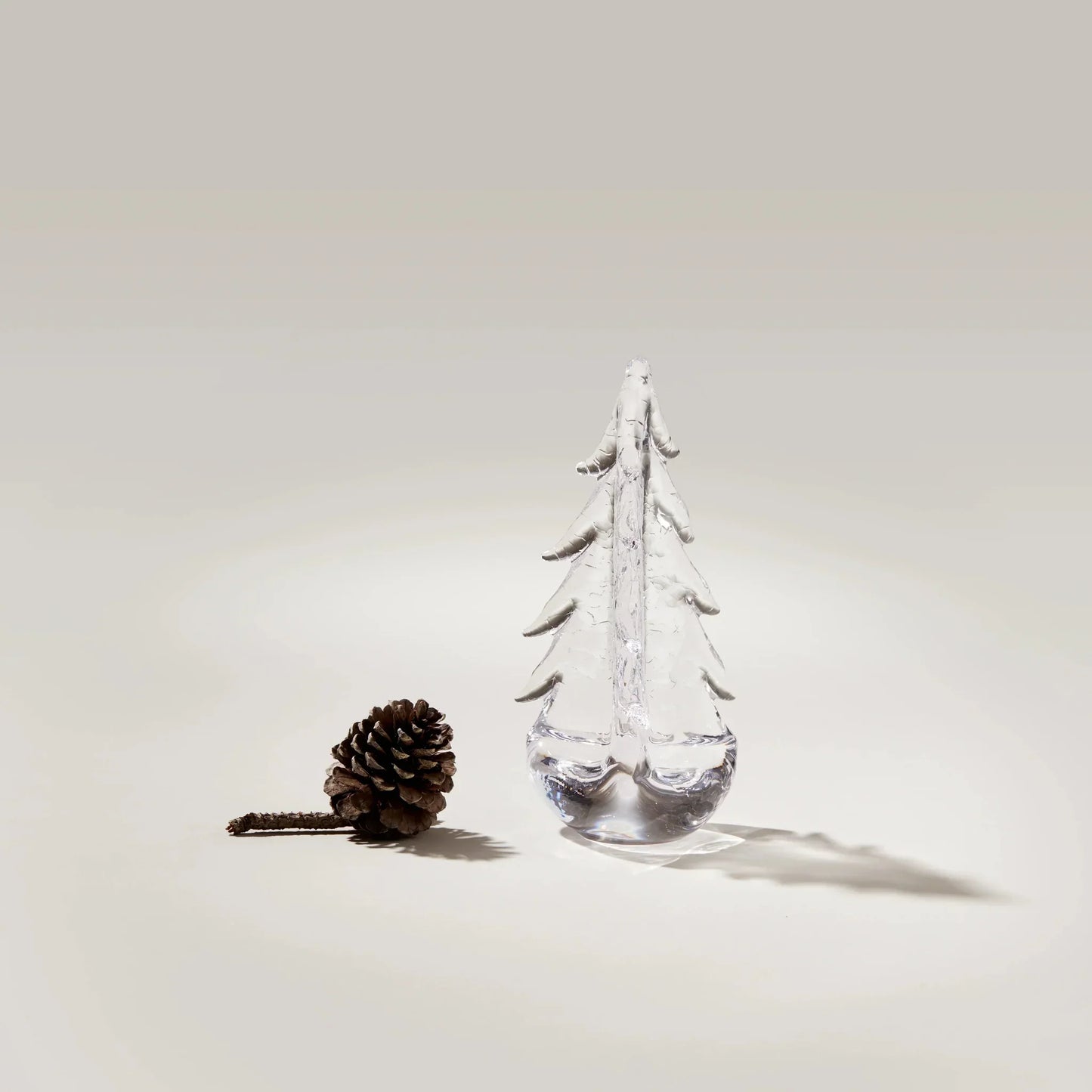 Simon Pearce Crackle Evergreen 8" - Marcel’s Culinary Experience