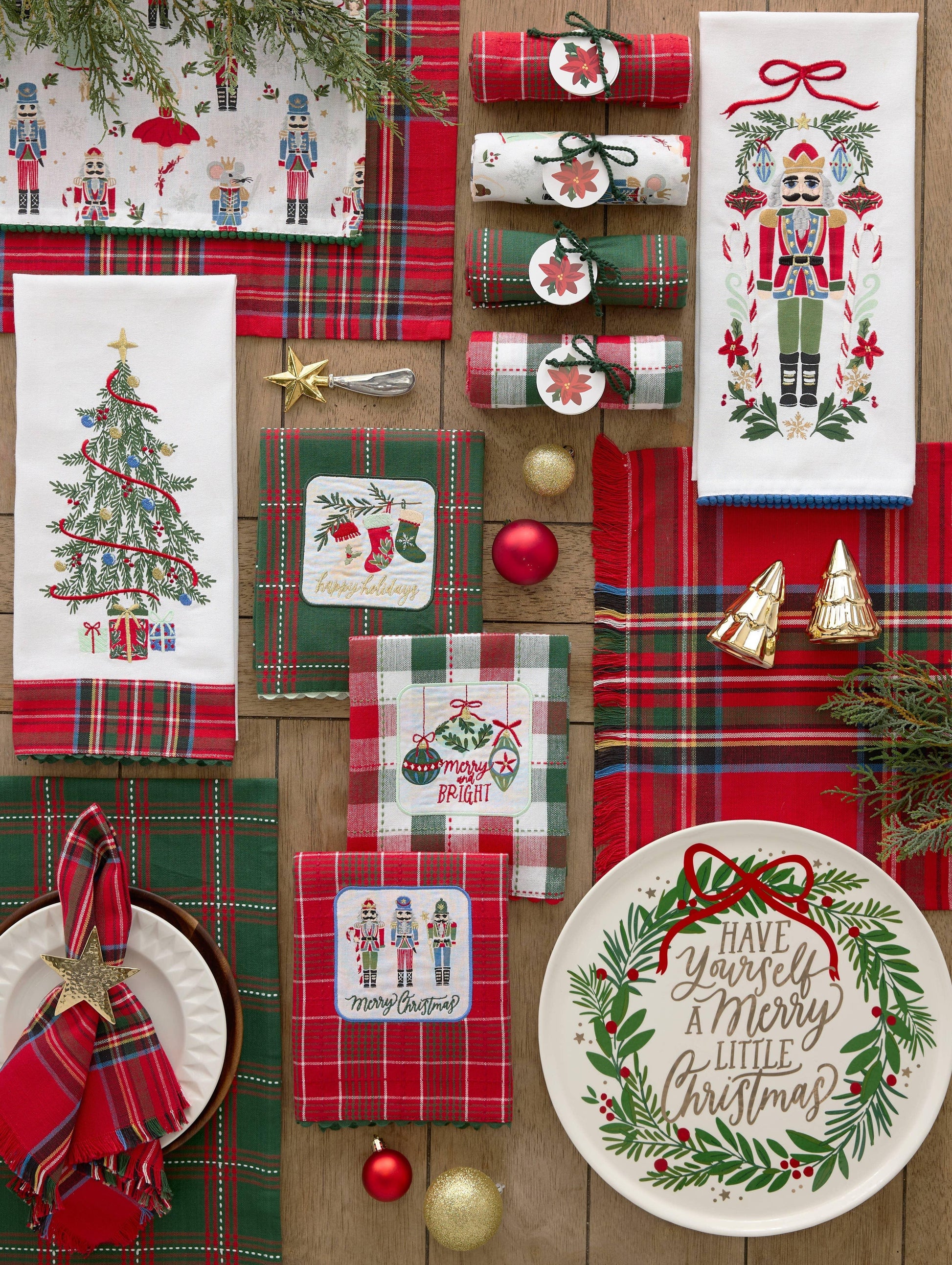 Trim the Tree Embellished Dishtowel - Marcel’s Culinary Experience