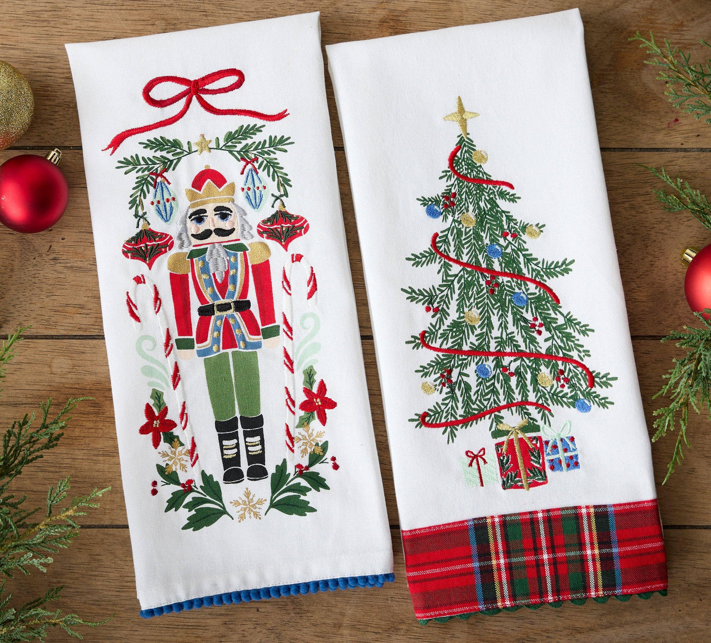 Trim the Tree Embellished Dishtowel - Marcel’s Culinary Experience