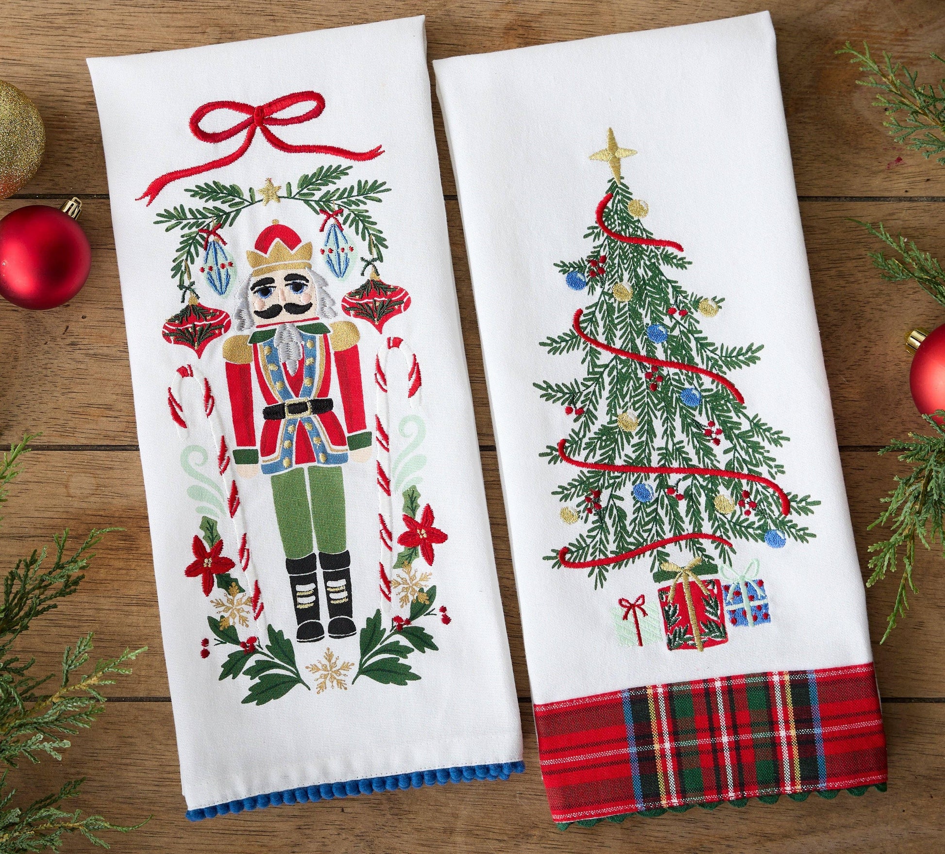 Trim the Tree Embellished Dishtowel - Marcel’s Culinary Experience