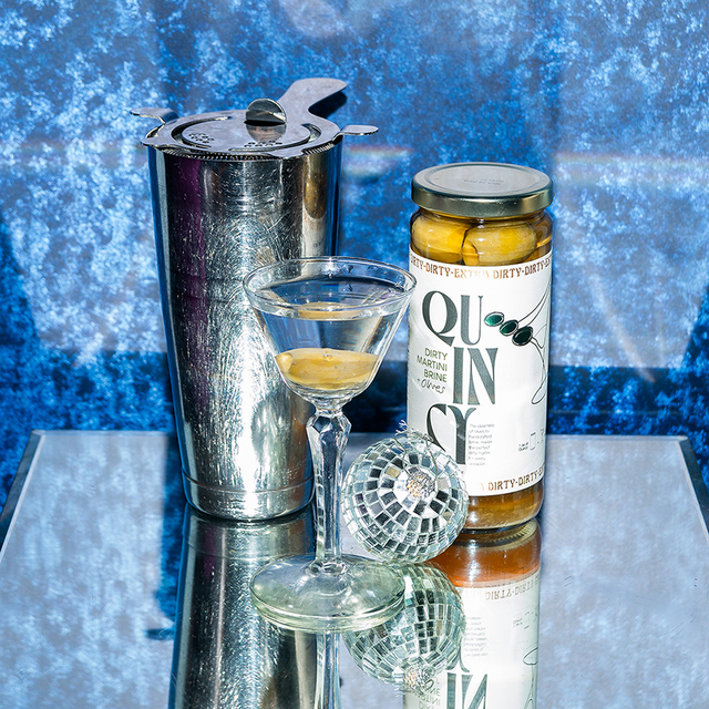 Quincy Olives & Martini Brine, 16 oz