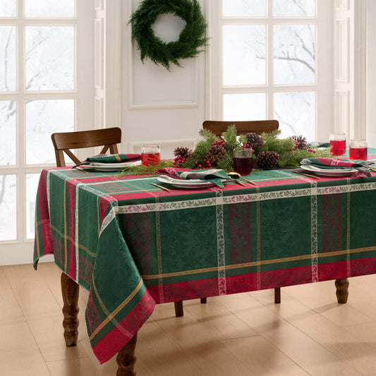 Merry and Festive Jacquard Tablecloth - Marcel’s Culinary Experience