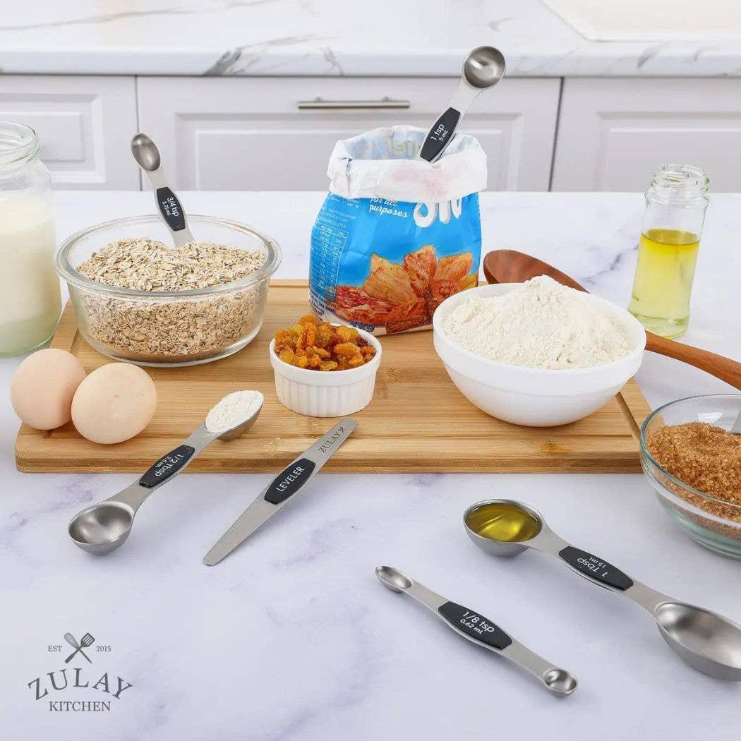 Stackable Magnetic Spoons Set of 8