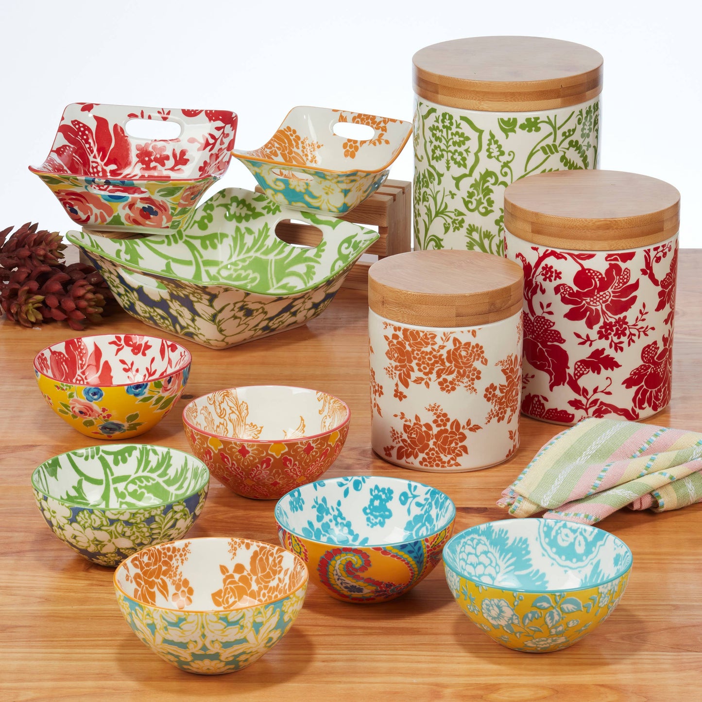 Damask Floral All Purpose Bowl 4.75 x 2.25 in. Assorted