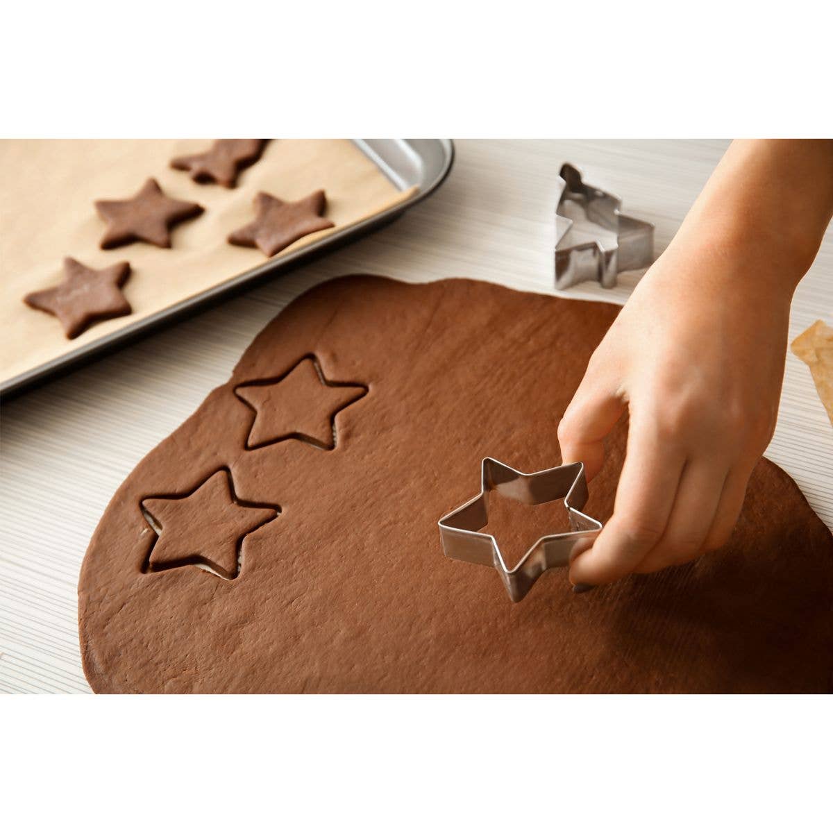 Baking Star Cutter Set With Container