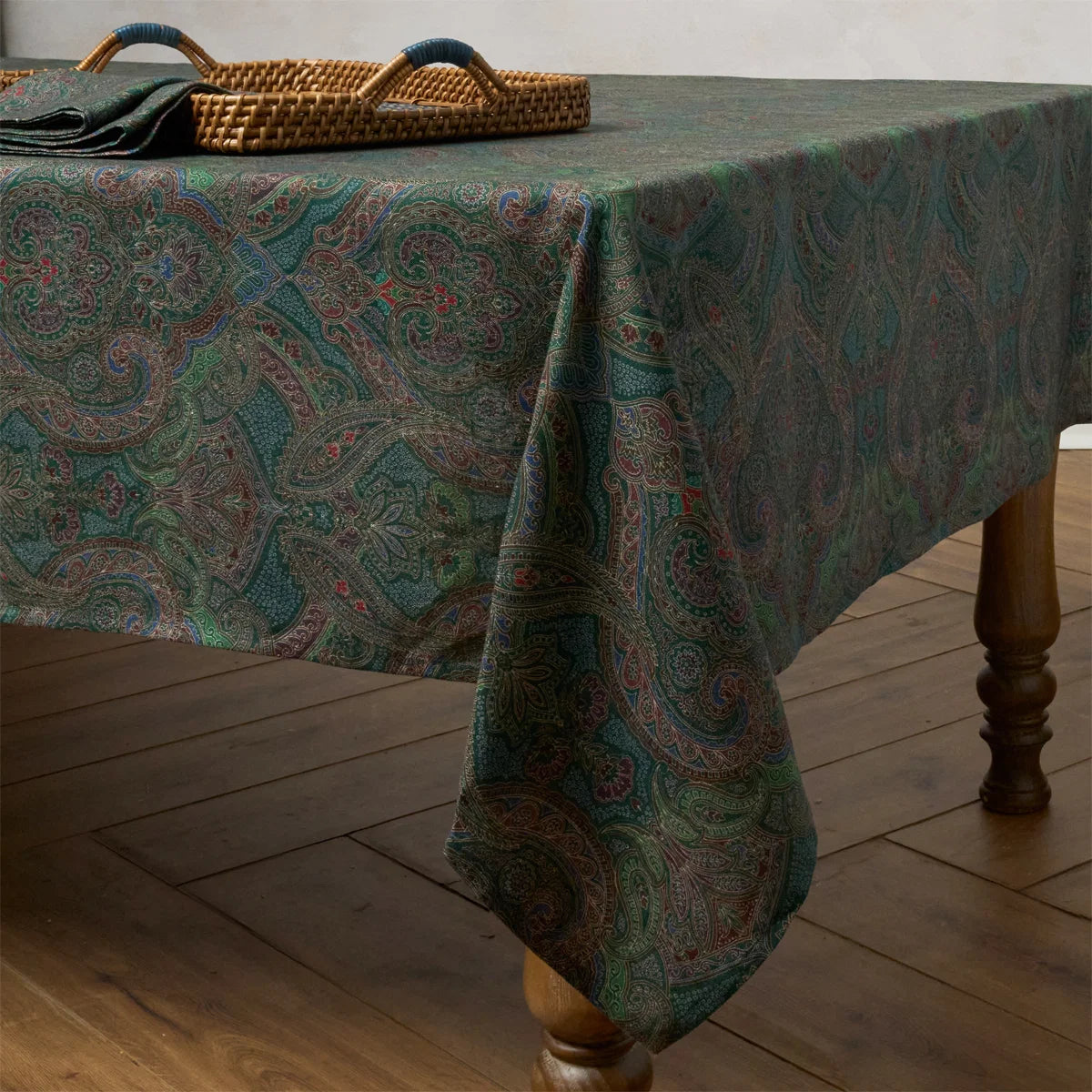Juliska Paisley Tablecloth, 60" x 120"