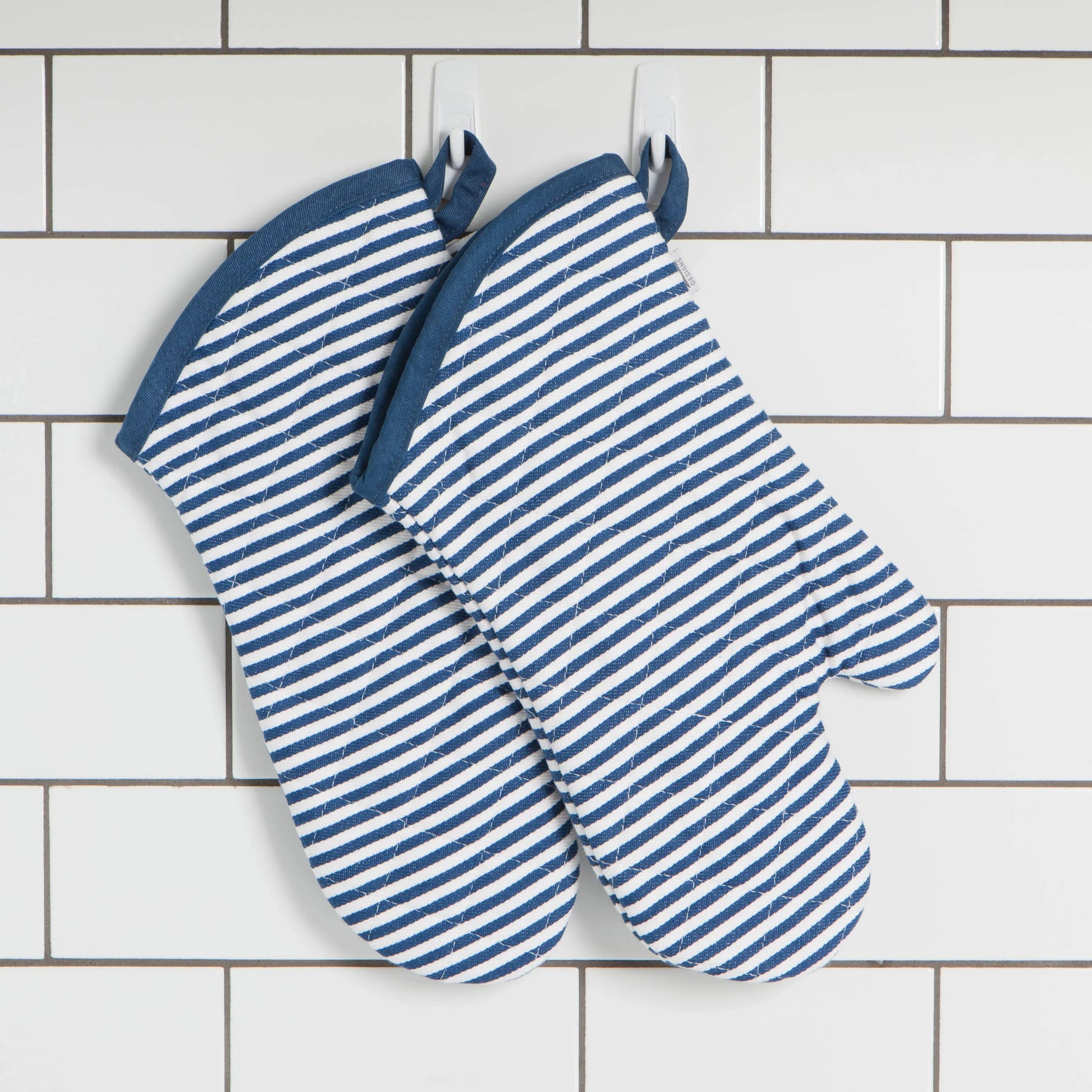 Superior Royal Blue Narrow Stripe Oven Mitt - Marcel’s Culinary Experience