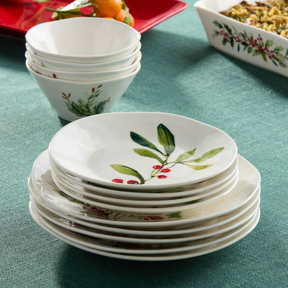 Holly and Vines Dessert Plate 9 in. Assorted