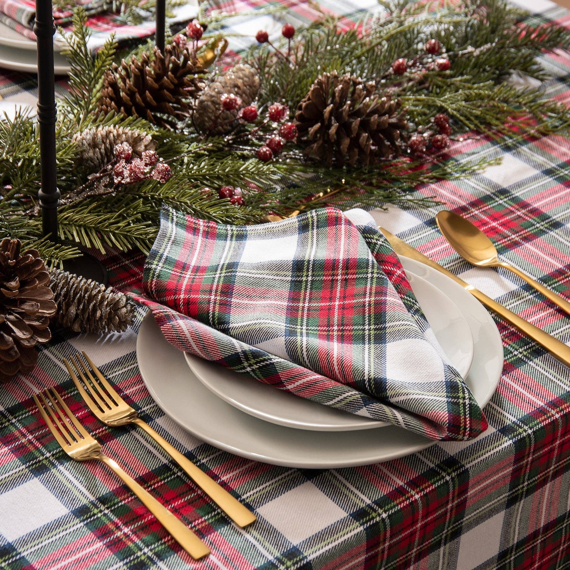 Christmas Classic Holiday Plaid Cotton Napkin Set of 8-17x17 - Marcel’s Culinary Experience