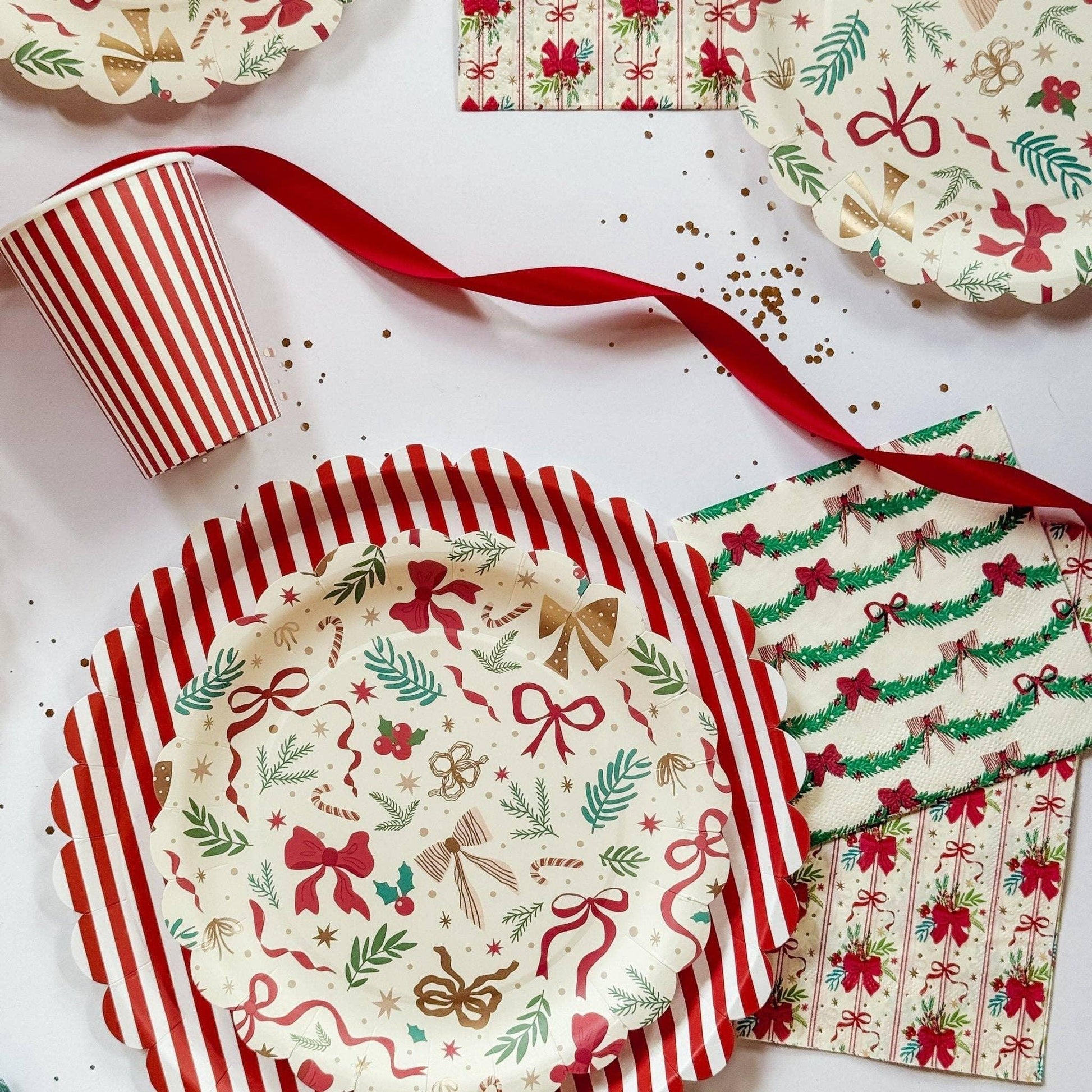 Ribbons & Cheer Bow Christmas Plates (12pcs) - Marcel’s Culinary Experience