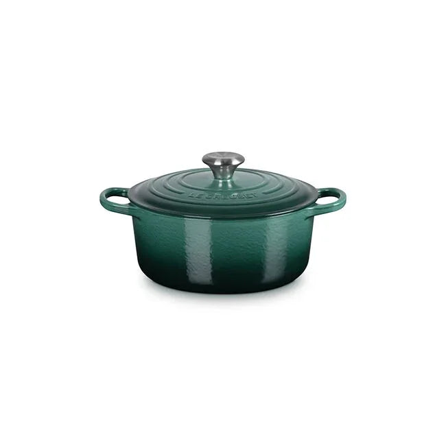 Le Creuset Signature Round Dutch Oven 4.5 qt - Artichaut