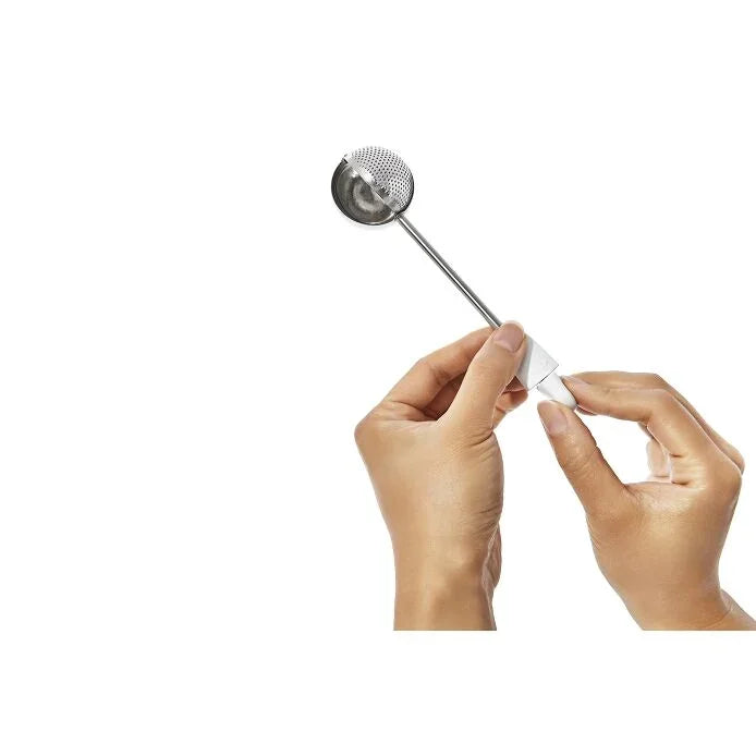 OXO Baker's Dusting Wand - Marcel’s Culinary Experience