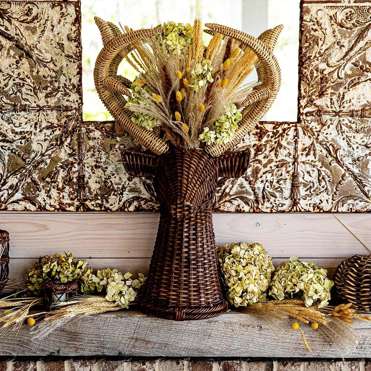 Juliska Devon Willow Stag Vase 31" - Marcel’s Culinary Experience