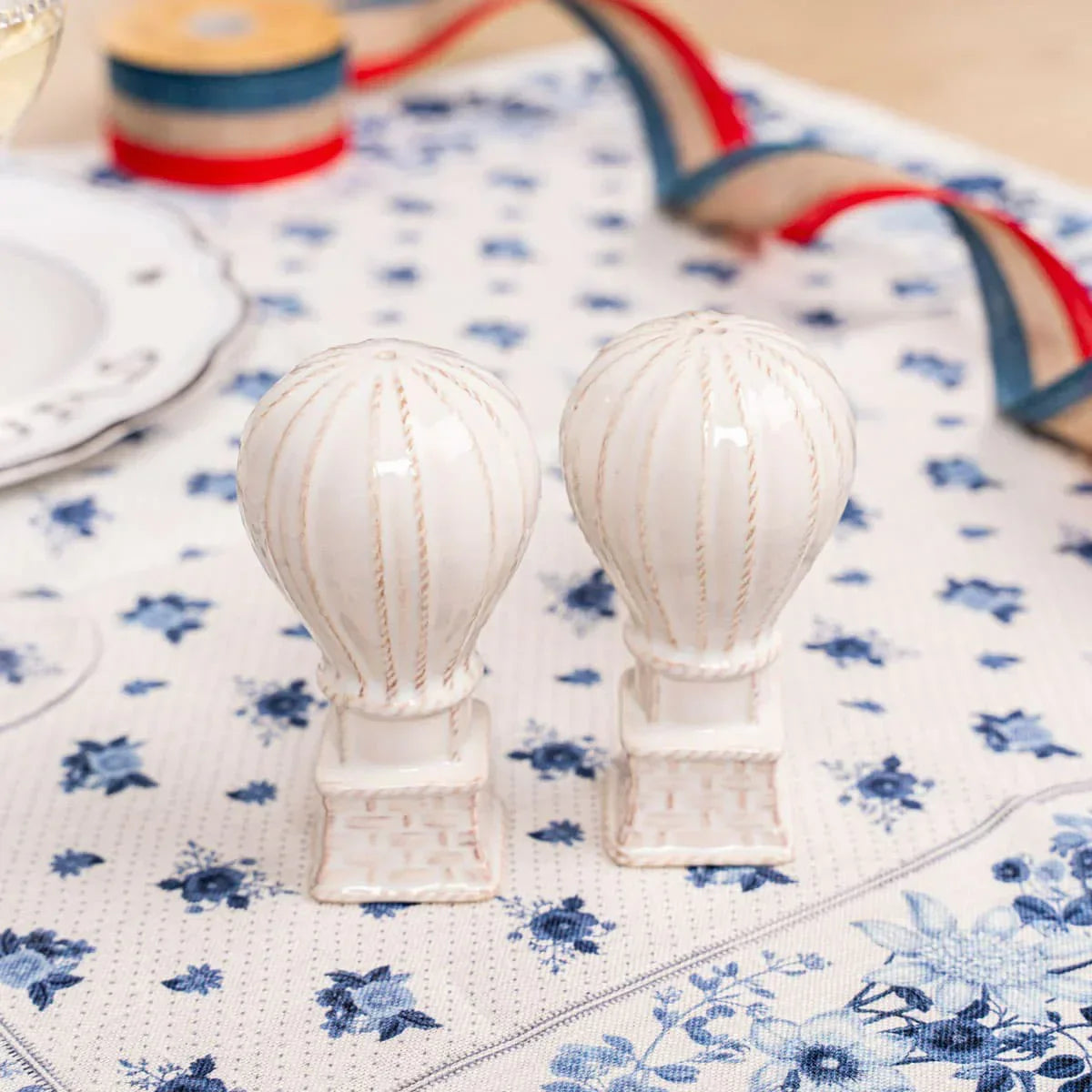 Juliska L'Amour Toujours Hot Air Balloon Salt & Pepper Set/2 - Marcel’s Culinary Experience