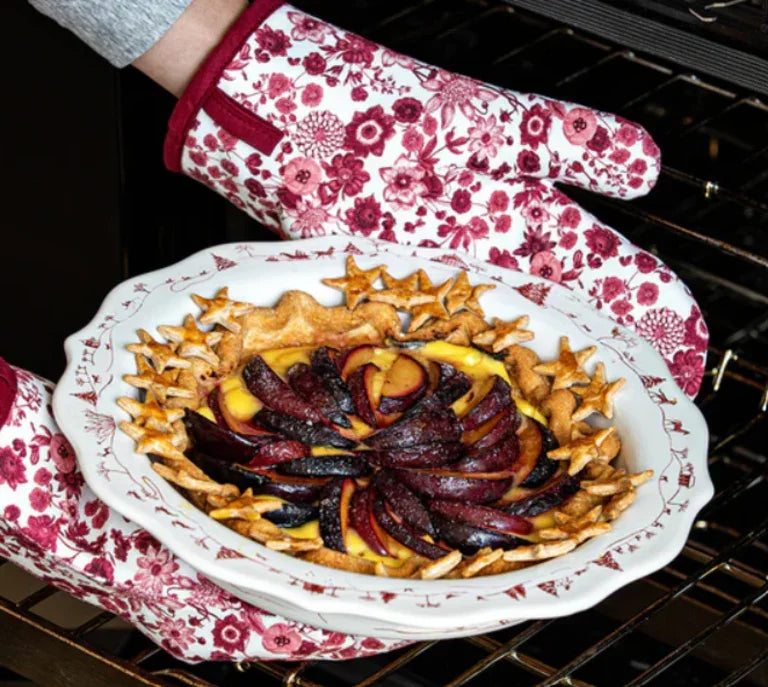Juliska Country Estate Winter Frolic Pie Dish - Marcel’s Culinary Experience