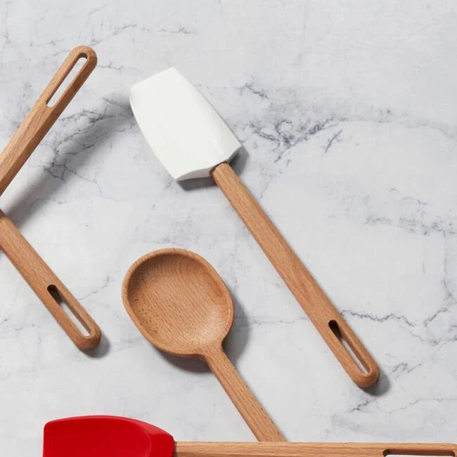 Le Creuset Signature Silicone Medium Spatula