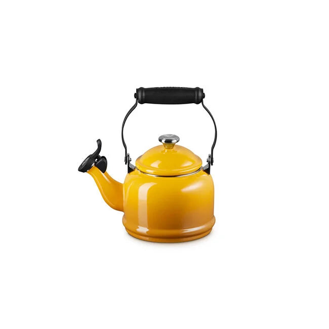 Le Creuset Demi Kettle - Nectar