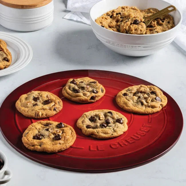 Le Creuset Round Pizza Stone - Cerise - Marcel’s Culinary Experience