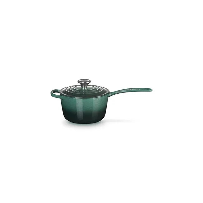 Le Creuset Signature Saucepan Artichaut 2.25 qt