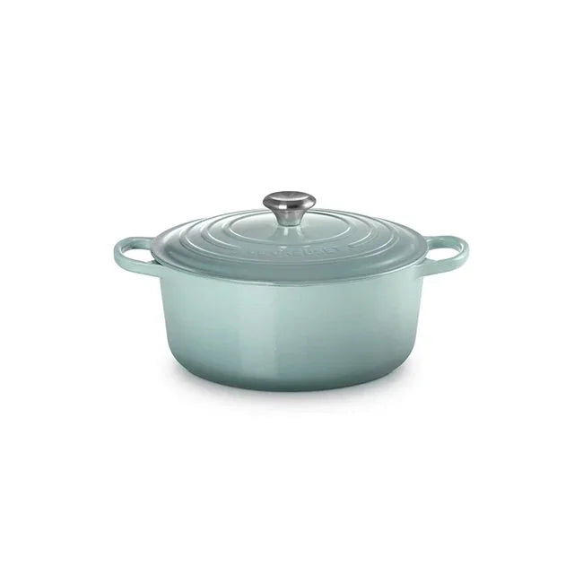 Le Creuset Signature Round Dutch Oven 7.25 qt - Sea Salt