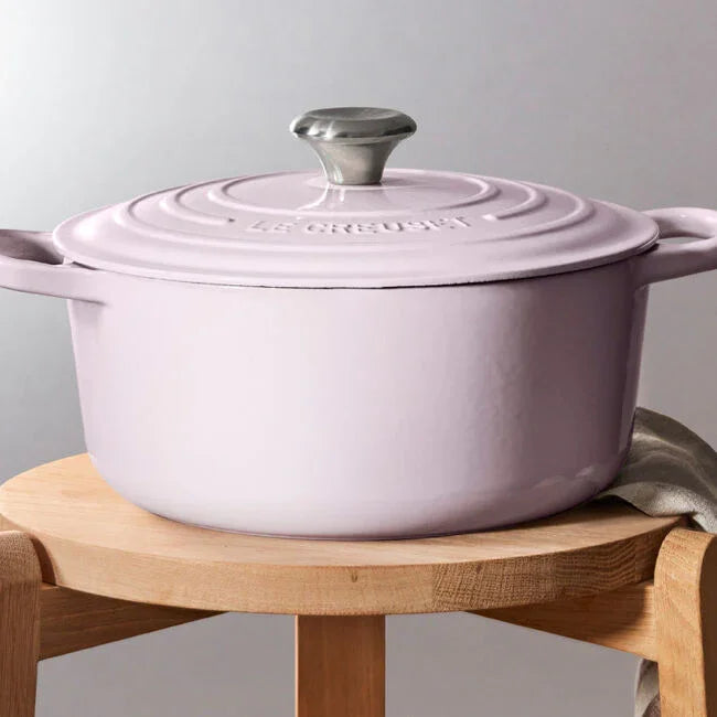 Le Creuset Signature Round Dutch Oven 5.5 qt - Shallot – Marcel's