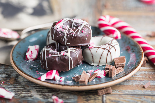 12/12 Little Kids (Ages 6-8): Holly Jolly Christmas Treats