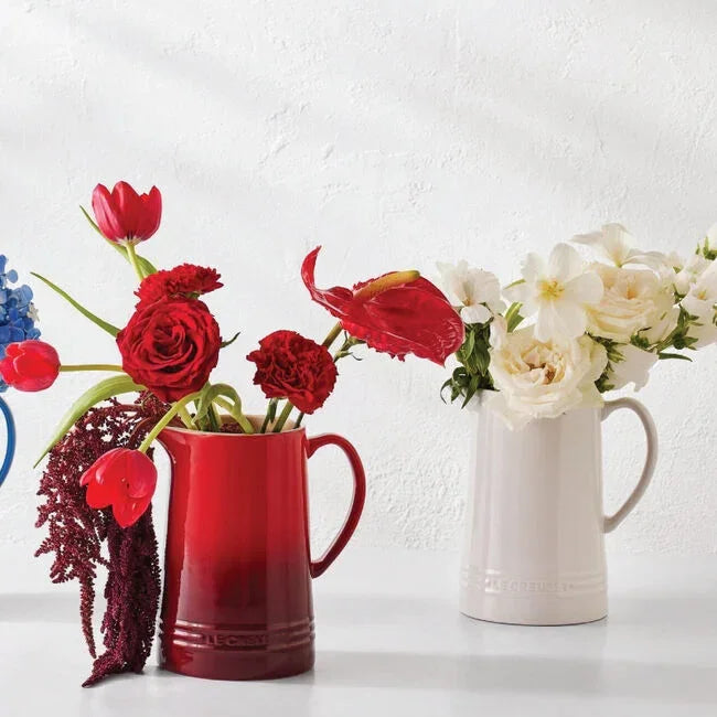 Le Creuset Signature Petite Pitcher - Cerise