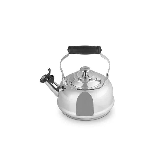 Le Creuset Classic Whistling Kettle Stainless Steel 1.7 qt