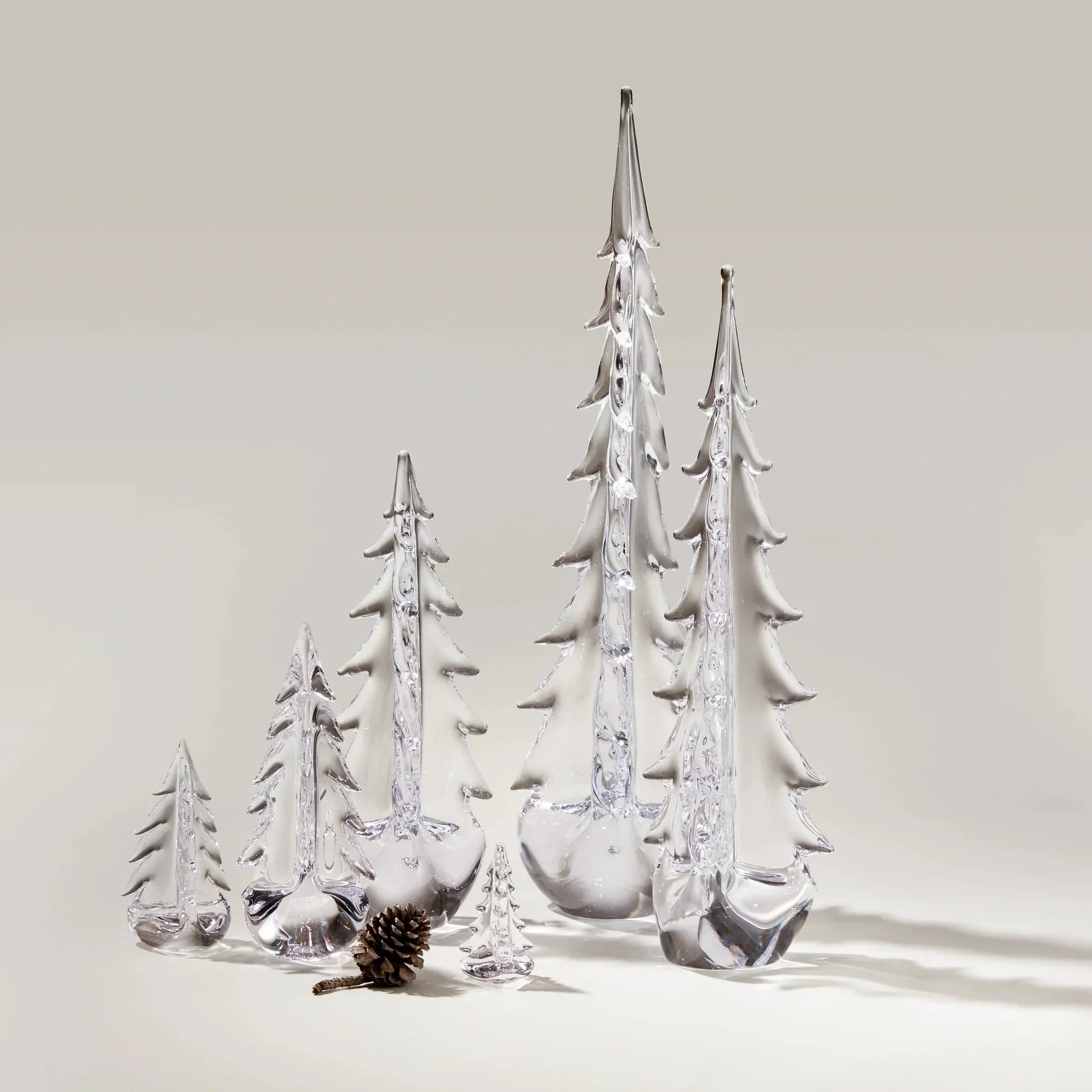 Simon Pearce Vermont Evergreen 20" - Marcel’s Culinary Experience