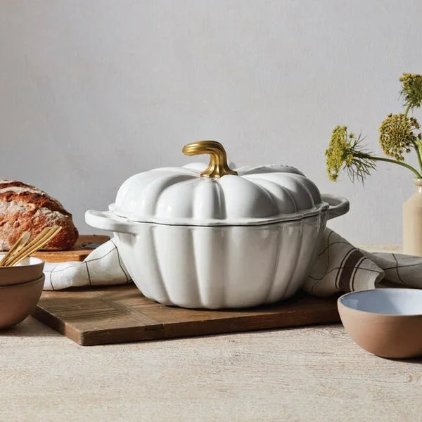 Le Creuset Signature Pumpkin Cocotte White - 4 Qt – Marcel's