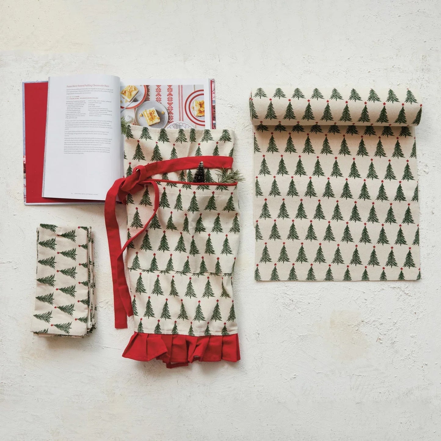 Stonewashed Cotton Printed Table Runner with Christmas Tree Pattern - Marcel’s Culinary Experience